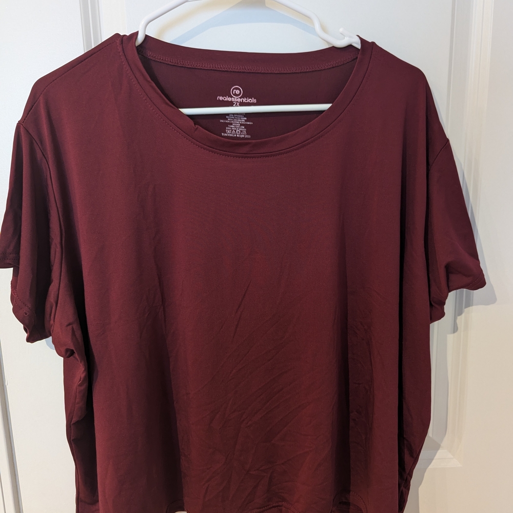 Essentials Women's Deep Red Short Sleeve Tee